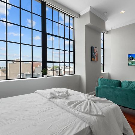 Grand Studio W Private Gym Apartment Philadelphia Exterior photo